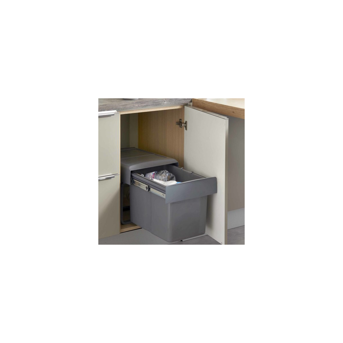 Poubelle gris orion de 34L