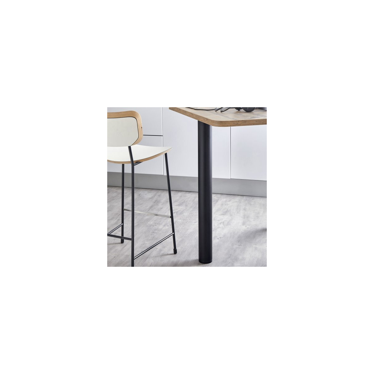 Pied de table d'une hauteur de 1100mm
